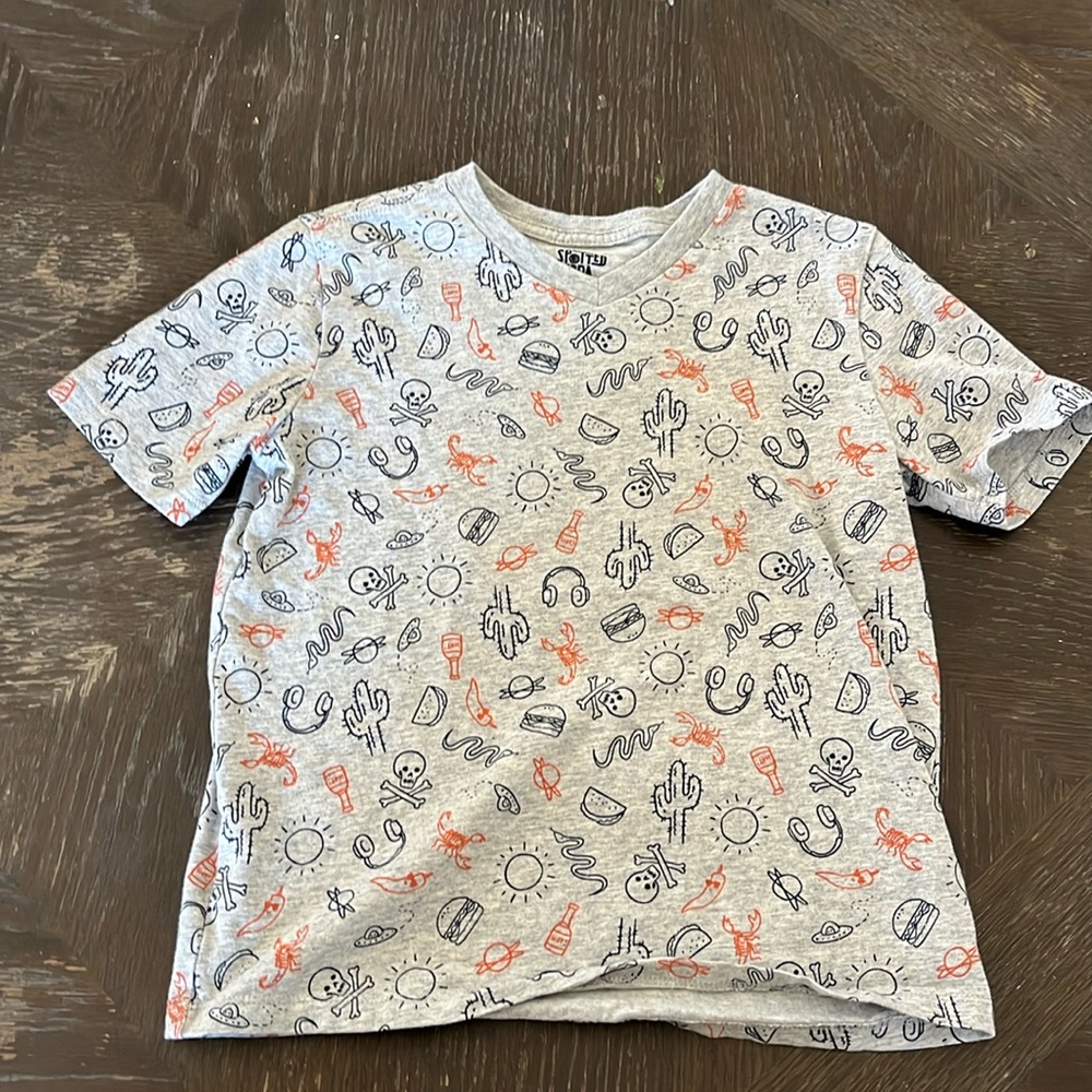 Gray graphic tee, S (6-7)